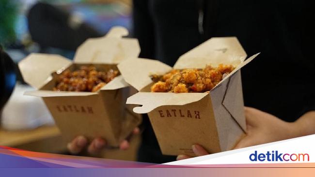 3 Anak Muda Jualan Ayam Saus Telur Asin Beromzet Miliaran