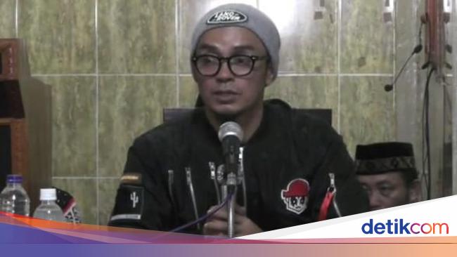 Melihat Lagi Video Evie Effendi Yang Sebut Muhammad Sesat Melihat Lagi Video Evie Effendi Yang Sebut Muhammad Sesat