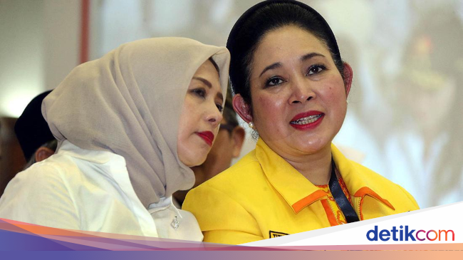 Titiek Soeharto Sambangi Kediaman Prabowo