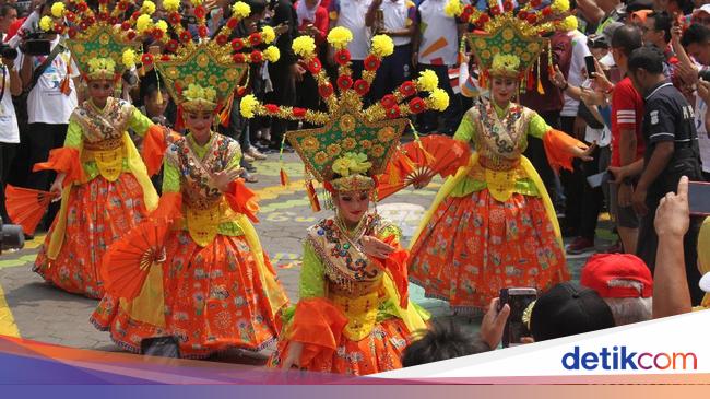 Ini Dia 7 Tarian Betawi Yang Wajib Kamu Ketahui Ini Dia 7 Tarian Betawi Yang Wajib Kamu Ketahui
