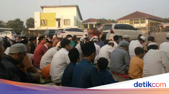 Rumah Sakit Milik Pemerintah di Jember Gelar Salat Id