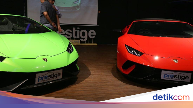 Lagi Banteng Italia Tanpa  Atap  Mendarat di Jakarta