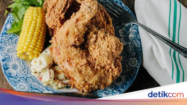 Ayam Crispy ala Restoran Fast Food dalam mangkuk