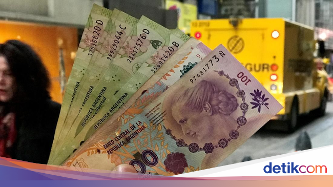 Mata Uang Argentina Berdarah darah Warga Turun ke Jalan Mata Uang Argentina Berdarah darah Warga Turun ke Jalan