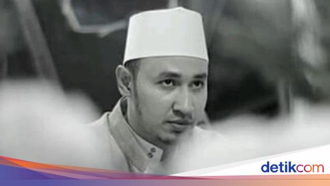 Jawaban Habib Usman Bin Yahya Soal Outfit Bermerek