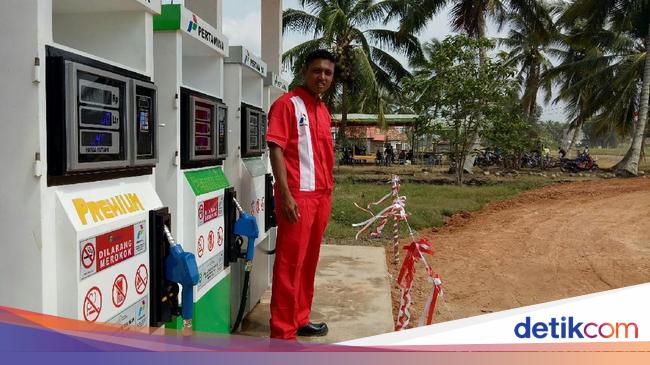 BBM Satu Harga Hadir di Pelosok Sumsel 7 Jam dari Palembang BBM Satu Harga Hadir di Pelosok Sumsel 7 Jam dari Palembang