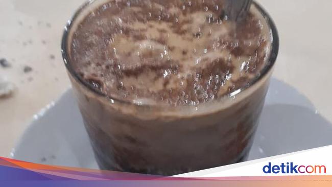 Tambah Stamina Dengan Nyeruput Teh Telor Pinang Muda Ala Pekanbaru Ini