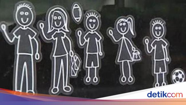 Bahaya Stiker Nama Keluarga di Mobil