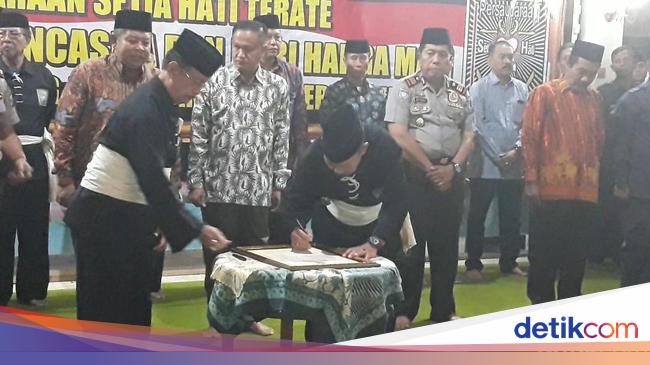 Download Gambar gambar ucapan idul fitri psht 2019 Terbaru Download Gambar gambar ucapan idul fitri psht 2019 Terbaru