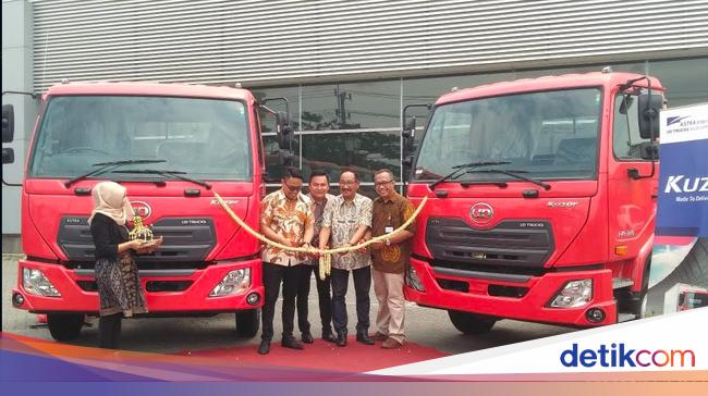 Truk UD Truck Kuzer Hadir di Surabaya Truk UD Truck Kuzer Hadir di Surabaya