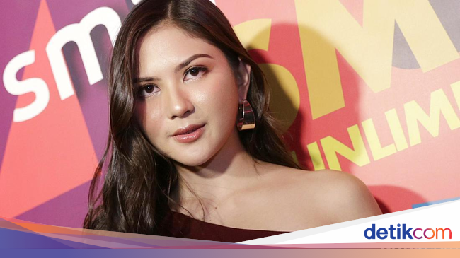 Jessica Mila Pegang Tangan Cowok Lain, Sudah Putus dari 