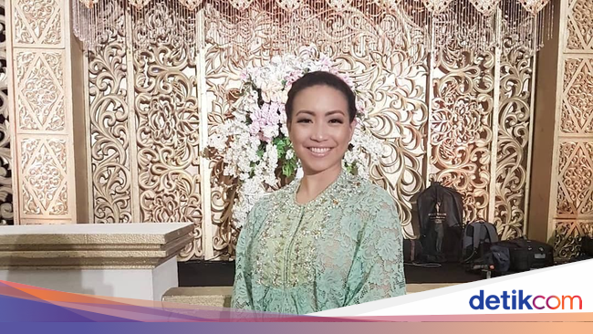 Cinta Brand Lokal, Gaya Sara Ponakan Prabowo yang 