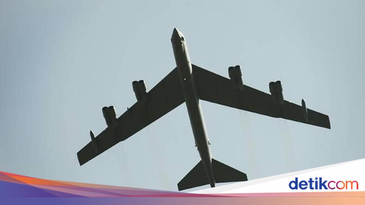 Pesawat Tanker Militer AS Jatuh di Irak, AS Klaim Bukan Serangan Iran