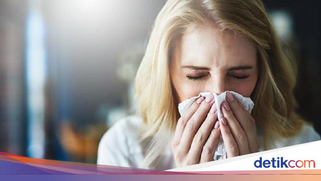 Tak Ada Gejala Khas Kanker Paru! Bisa Batuk, Sesak, atau 