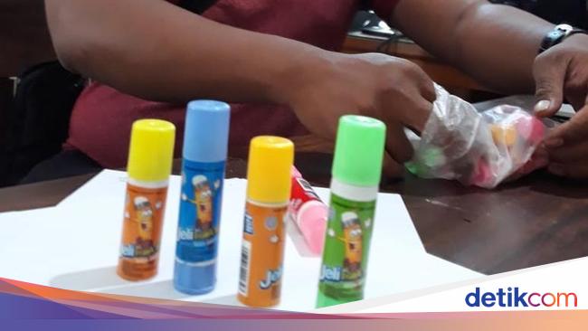 Fakta Di Balik Keracunan Anak Anak Usai Makan Permen Stik Di Kendal