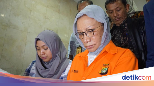 Pengacara Minta Ratna Sarumpaet Jadi Tahanan Kota: Dia Pengacara Minta Ratna Sarumpaet Jadi Tahanan Kota: Dia