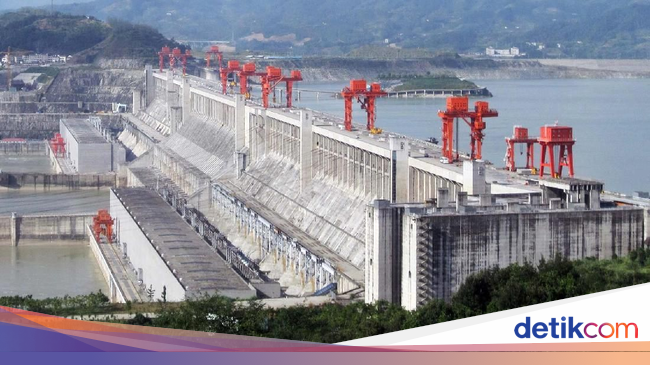Mengintip Keindahan 10 Pembangkit Listrik Tenaga Air Mengintip Keindahan 10 Pembangkit Listrik Tenaga Air