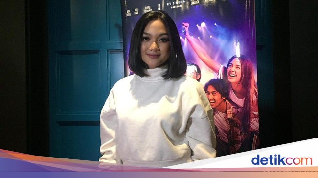 Marion Jola Kritik Film 'Asih'