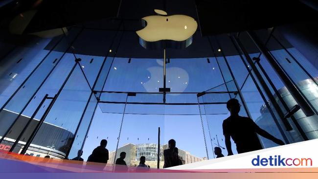 Apple Tawar Film Bond Terbaru Senilai Rp 5,8 Triliun