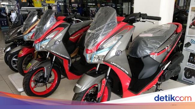 Yamaha Lexi Antimainstream dengan Cat Kustom Kualitas Pabrikan Yamaha Lexi Antimainstream dengan Cat Kustom Kualitas Pabrikan