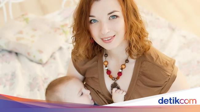 Betrand Peto Minum ASI 4 Ibu Ini Menyusui Anak Hingga SD Betrand Peto Minum ASI 4 Ibu Ini Menyusui Anak Hingga SD