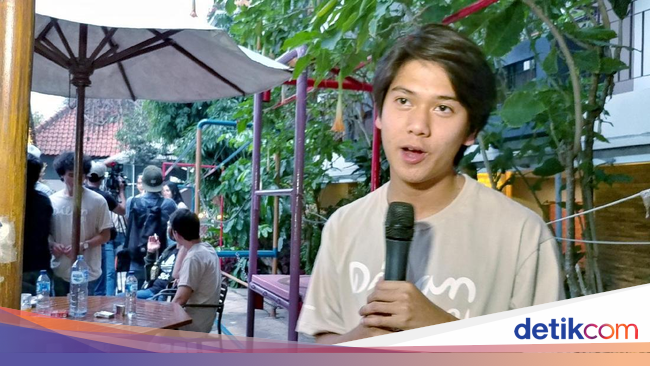 'Dilan 1991' Mulai Syuting, ke Mana Iqbaal Ramadhan? 'Dilan 1991' Mulai Syuting, ke Mana Iqbaal Ramadhan?