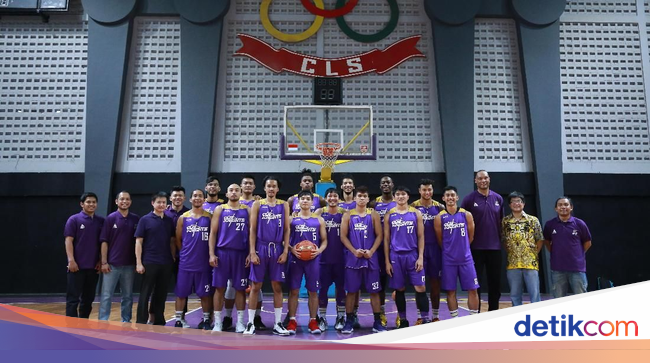 Ditangani Brian Rowsom, Cls Knights Bidik Playoff Abl