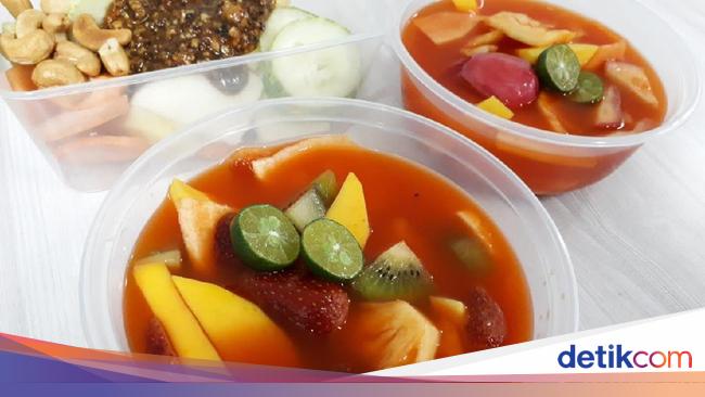 Asinan Rika Slurpp Asam Segar Asinan Wara Wiri Plus Rujak Kacang Mete