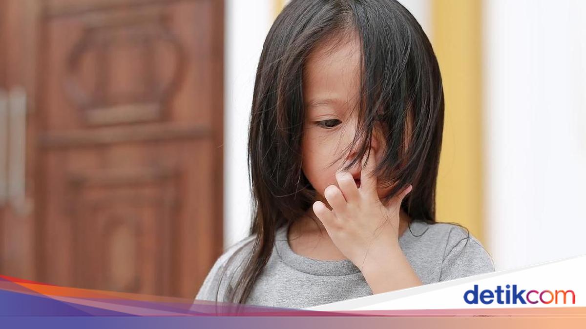 Ngupil dan Mengorek Telinga Apakah Membatalkan Puasa?