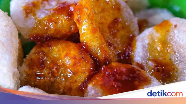 Enaknya Ngemil Cireng  Kenyal Gurih Dengan Saus Pedas di 5 