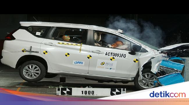 Uji Tabrak Xpander Avanza Dkk Mana Yang Lebih Baik