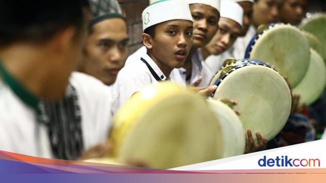 Sejarah Maulid Nabi Muhammad Saw Lengkap Dengan Dalilnya