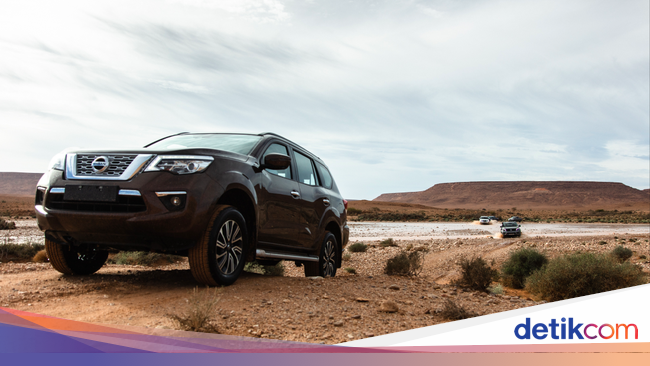 Modal Nissan  Terra Lawan Fortuner dan Pajero  Sport 