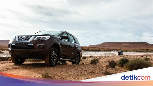 Nissan Terra Coba Dobrak Dominasi Fortuner Cs, Berhasil?