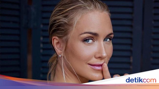 Model Seksi Playboy Ini Pernah Ingin Jadi Presiden Rusia dan Kalahkan Putin