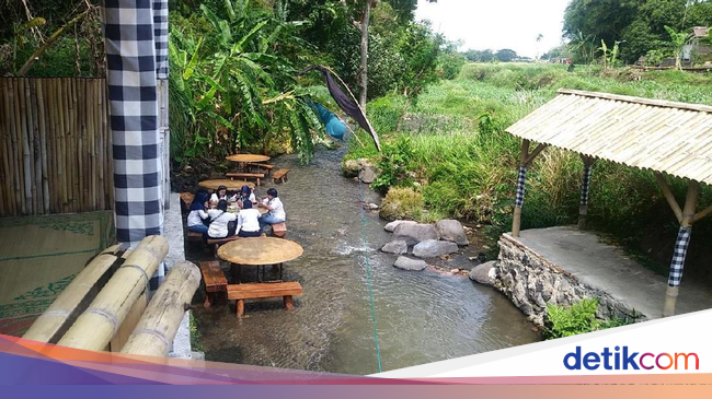 Makan  di Atas Aliran Sungai Bisa di Boyolali  Makan  di Atas Aliran Sungai Bisa di Boyolali