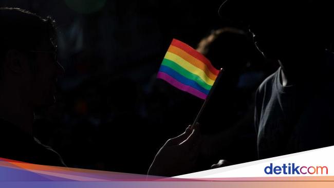 Serba-serbi Bendera Pelangi LGBT: Sejarah dan Artinya