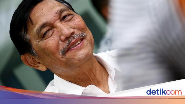 Luhut Cerita Diminta Prabowo Masuk Pemerintahan: Istri Saya Tersenyum Lebar