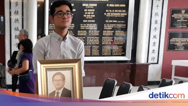 Sosok Handianto Tjokrosaputro Bos Batik Keris yang Tutup Usia Sosok Handianto Tjokrosaputro Bos Batik Keris yang Tutup Usia