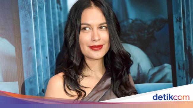 Profil Sophia Latjuba Dari Asmara Hingga Agama