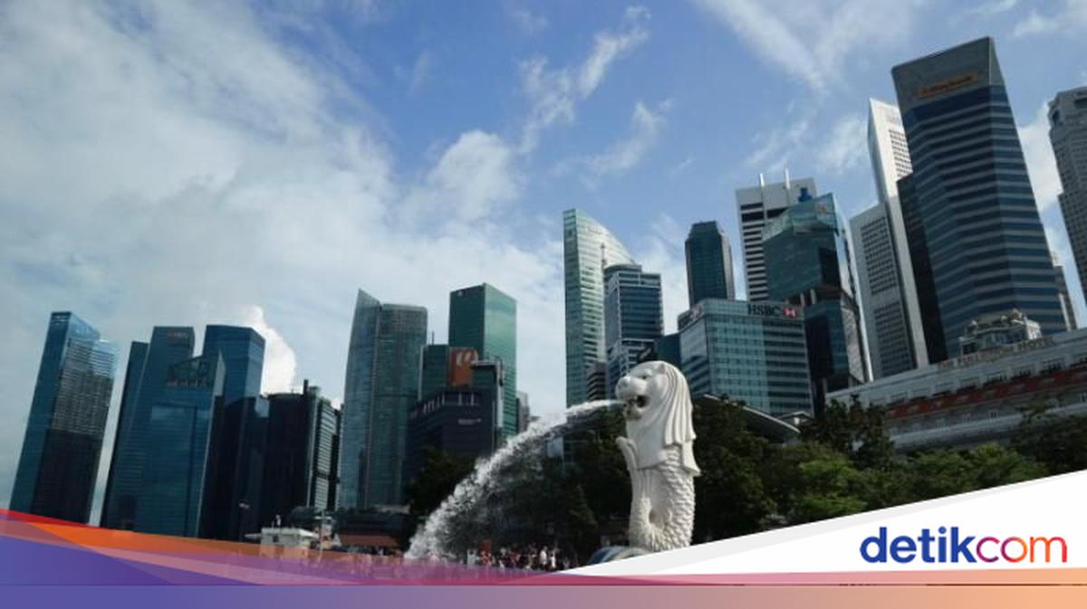 Singapore layoffs reach highest level since late 2020