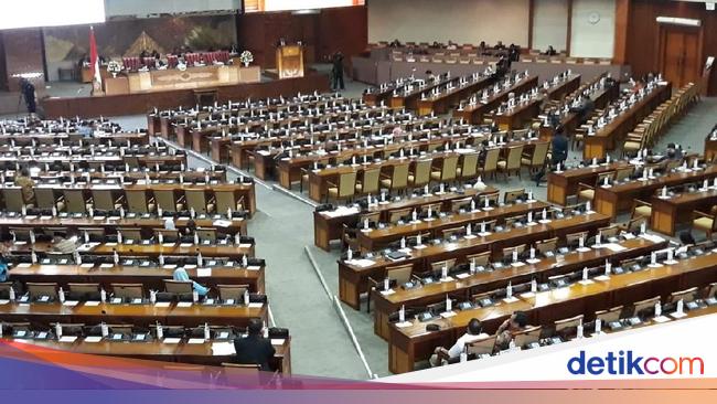 Hanya Dihadiri 80 Anggota Sidang Paripurna Dpr Ambil 3 Keputusan Penting