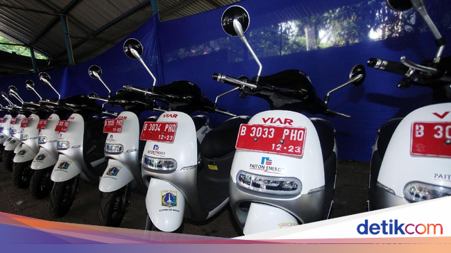 Motor Listrik Bisa Terobos Banjir dan Hujan Motor Listrik Bisa Terobos Banjir dan Hujan