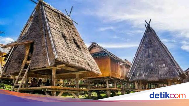 Mengenal Rumah Adat  Warisan Leluhur Bima 