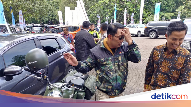 Tunggangi Royal Enfield Ridwan  Kamil  Hadiri Festival Anak