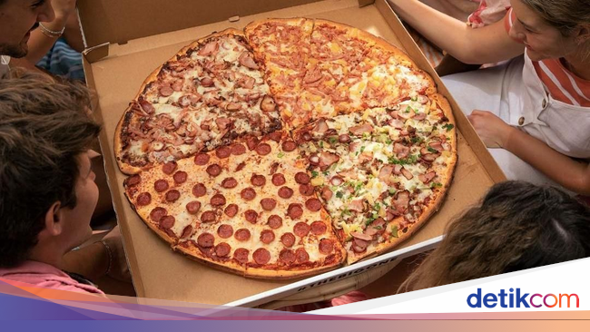 Wouw! Satu Pizza Raksasa Ini Bisa Dimakan hingga 20 Orang