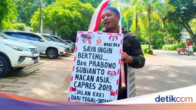 20 Hari Jalan Kaki dari Tegal, Rahman Akhirnya Bertemu Prabowo