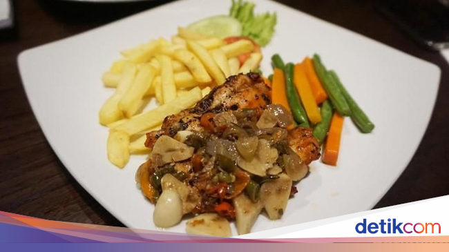 Pedas Segar Chicken Steak hingga Ikan Sambal Matah Ada di Sini Pedas Segar Chicken Steak hingga Ikan Sambal Matah Ada di Sini