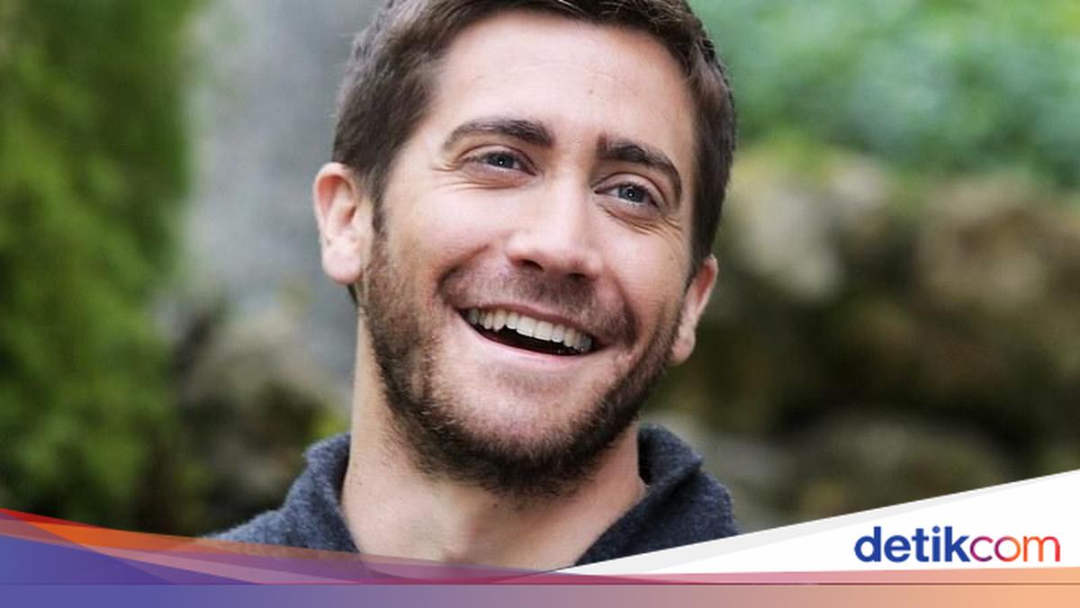 Jake Gyllenhaal Resmi 