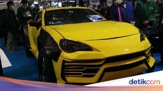 Replika SUV Lambo dari Mobil Toyota